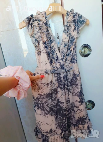 Кукленска рокля 🩷 змийски принт, снимка 1