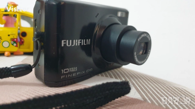 фотоапарат FujiFilm FinePix C10, снимка 3 - Фотоапарати - 54255057