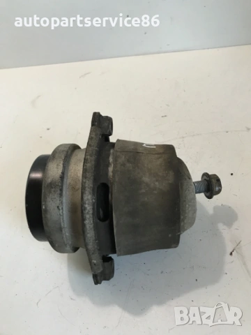 Ляв тампон на двигател за Porsche Cayenne 4.5 V8 (2005) 94837504901 , снимка 2 - Части - 54306112