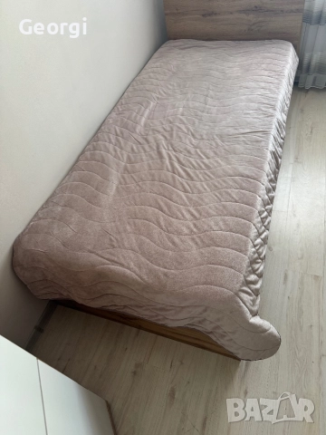 Еденично легло с подматрачна рамка с матрак с размер 90x200, снимка 2 - Спални и легла - 52974619