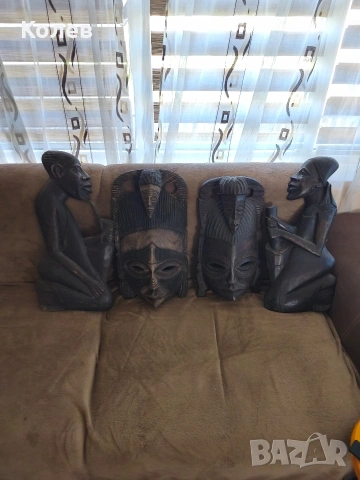 Лот от 4 ръчно изработени фигури африкански мотиви