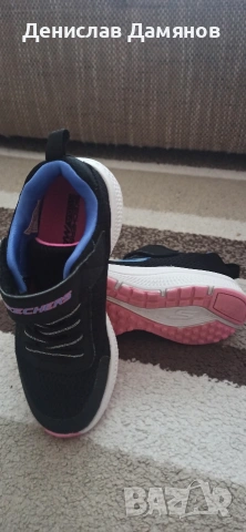 Детски маратонки Skechers, снимка 4 - Детски маратонки - 53946248