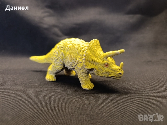 Динозавър играчка U.K.R.D, снимка 3 - Колекции - 51538496