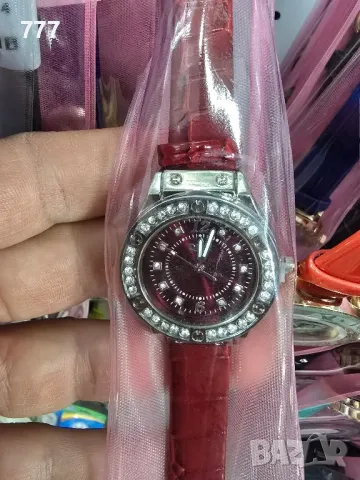 дамски часовник 