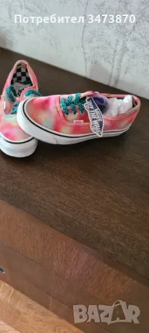 Нови гуменки Vans , снимка 6 - Кецове - 48957485