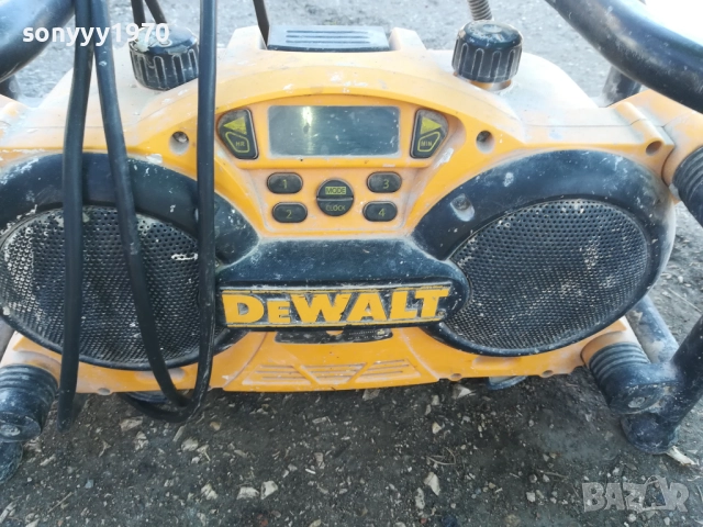 DEWALT-PROFI RADIO 220V-ВНОС SWISS 2009251639М, снимка 2 - Радиокасетофони, транзистори - 51779279