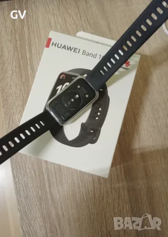 Huawei Band 10 + гаранция, снимка 3 - Смарт гривни - 55838844