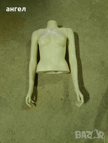 Манекени, снимка 3 - Манекени - 53325896