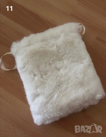 Пухкав несесер за козметика ,нов 