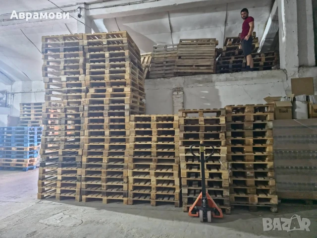 Продавам скари и палети