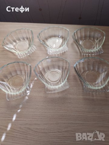 Купички мида стъклени Чехословакия , снимка 1