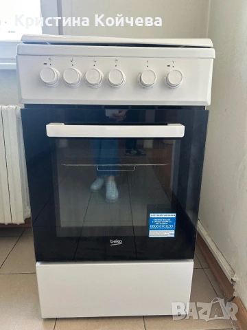 Фурна с котлони на BEKO