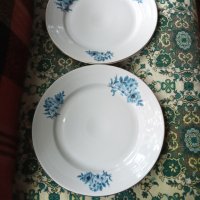 Тортени чинии, 2 еднакви, златен кант, 32см, снимка 1 - Чинии - 37216503