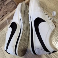 NIKE Обувки-бели (№40), снимка 5 - Маратонки - 38756457