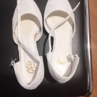 Булчински обувки/сватбени обувки, снимка 1 - Дамски обувки на ток - 37706123