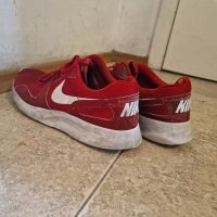Оригинални Мъжки маратонки Nike Kaishi Gym Red/ White, снимка 2 - Спортни обувки - 37622835