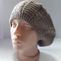 Дамска плетена шапка барета-22, снимка 1 - Шапки - 30706794