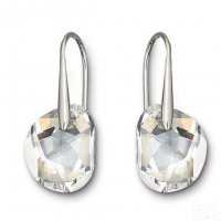 Оригинално Сваровски в кутия обеци    Swarovski, снимка 2 - Обеци - 35455807