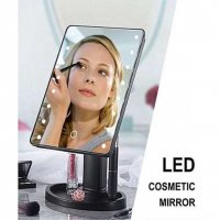 Огледало за грим с LED светлини, правоъгълна форма, снимка 1 - Декоративна козметика - 30067655