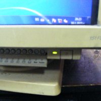 Монитор Compaq 443-P 1994 година, снимка 4 - Монитори - 39405356