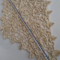 Каре ръчно плетено на една кука 68см./40 см., снимка 4 - Декорация за дома - 42212499