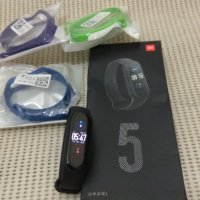 Часовник фитнес гривнa Xiaomi Mi Band 4 , снимка 2 - Смарт гривни - 30352891