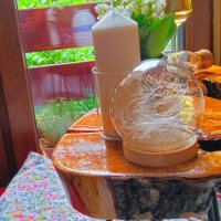 Бутикова маса за кафе от солидно букови дърво съчетава функционалност и стил, снимка 3 - Маси - 42247564