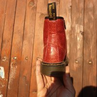  оригинални боти  DR. MARTENS RED GLITTER 1460 BOOTS номер 37, снимка 8 - Бебешки боти и ботуши - 38709298