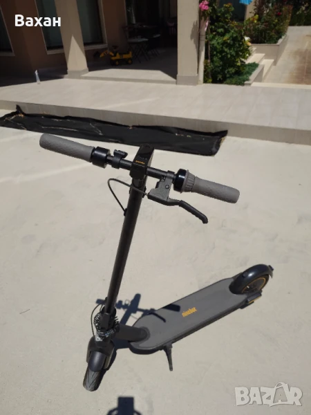 ЕЛЕКТРИЧЕСКИ СКУТЕР SEGWAY MAX G30 KICKSCOOTER, снимка 1