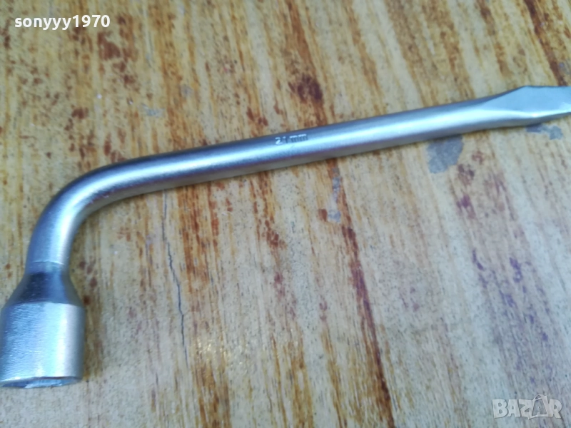 КЛЮЧ ЗА ГУМИ 21ММ ЯК МАСИВЕН 2708251852, снимка 1