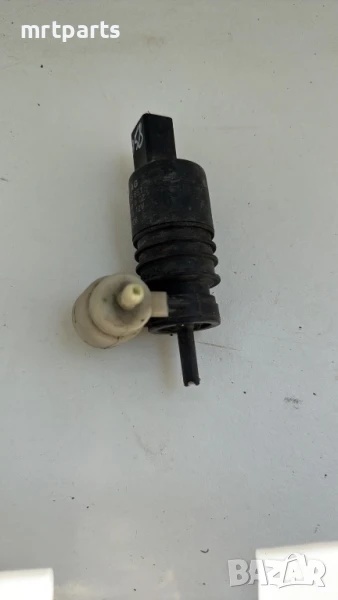 Помпичка за чистачки за Audi A3 8P-1J955651, снимка 1