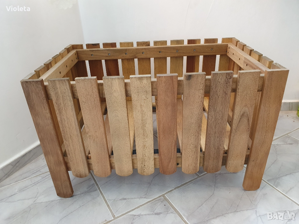 Дървена кашпа размер 62 х 39 х 38 см в отлично състояние, снимка 1