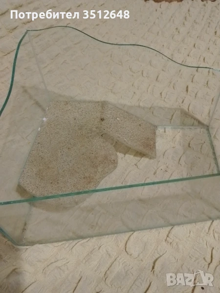 Стъклен аквариум , снимка 1