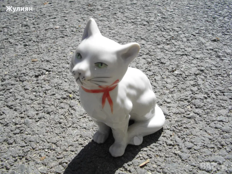 СТАР БЪЛГАРСКИ ПОРЦЕЛАН КОТЕ КОТКА , снимка 1