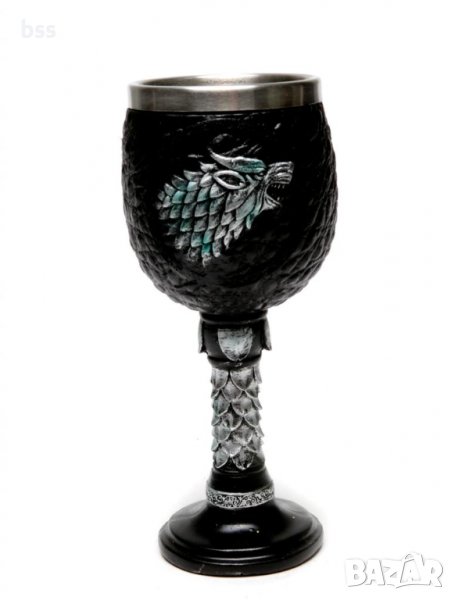 Код 91101 Стилна чаша за вино от полирезин с релефни декорации - вълк и надпис Winter is coming, снимка 1