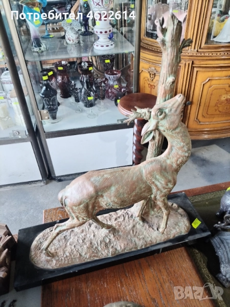 МНОГО КРАСИВА ФИГУРА НА ЕЛЕН С МРАМОРЕН ПОСТАМЕНТ , снимка 1