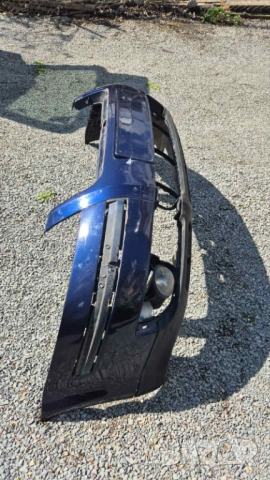 синя предна броня LB5N Пасат 5.5 VW PASAT PASSAT B5.5 predna bronq