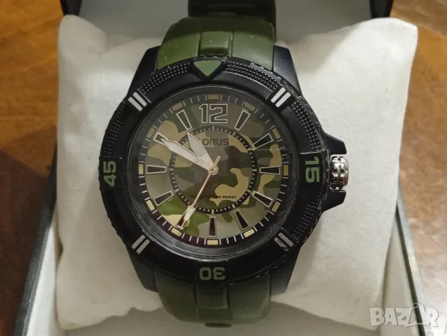 Lorus by Seiko Japan Watch Мъжки камуфлажен японски часовник оригинален като нов 