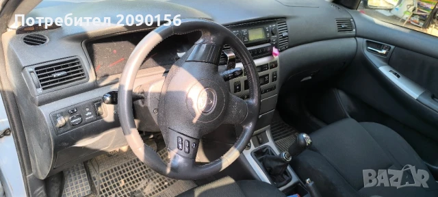 Тойота Корола, снимка 5 - Автомобили и джипове - 51257428