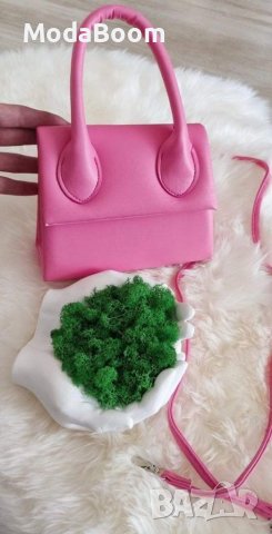 Дамска чанта, снимка 3 - Чанти - 39656355