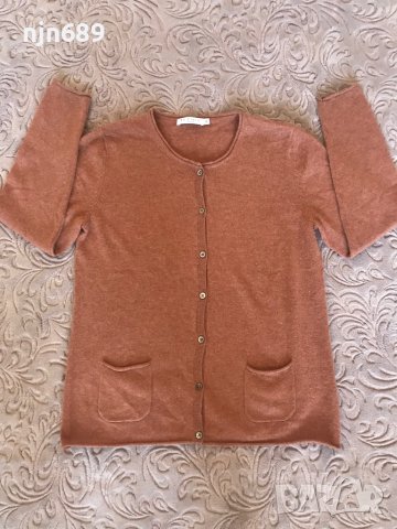 100% кашмир, снимка 3 - Жилетки - 38701049