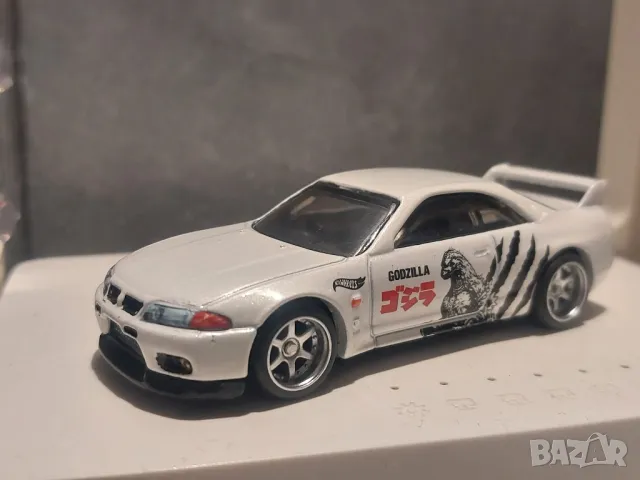 Nissan skyline gtr r33 godzilla hot wheels, снимка 1 - Колекции - 48425538