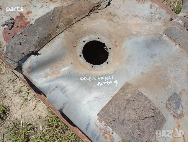Метален Резервоар Опел Кадет - Астра , снимка 6 - Части - 54361594