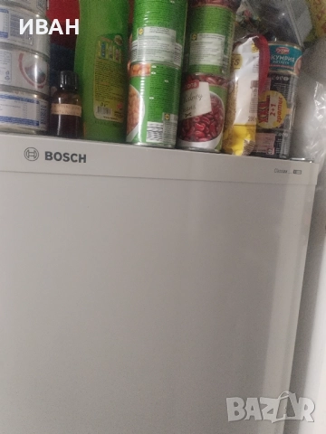 Продавам хладилник с фризер"BOSCH"155 см.височина, снимка 2 - Хладилници - 52092877