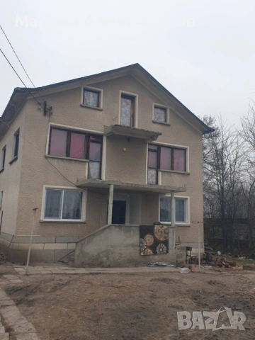 Огледаи се извършват с предварителна уговорка 🙂