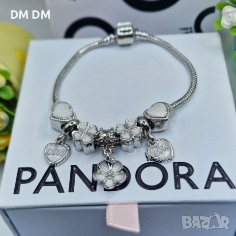 Гривна “White Blossom Charm” Пандора стил 