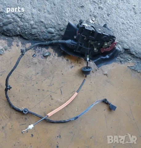 Задна Лява Брава - Ключалка Ауди A4 B6 - 8E0839349, снимка 2 - Части - 48108221