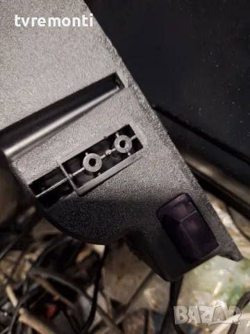 крачета оригинална стойка телевизор Crown модел 3233T2, снимка 3 - Стойки, 3D очила, аксесоари - 49349161