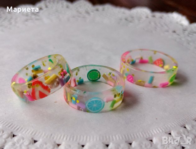 Цветен пръстен с плодчета и пръчици Сладък пръстен Пръстен от смола Ръчна Изработка , снимка 3 - Пръстени - 31575049