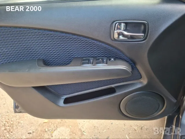 Mitsubishi Outlander 2.0 136 к.с., снимка 11 - Автомобили и джипове - 56549493